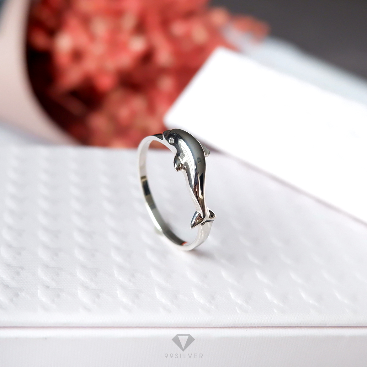 แหวนโลมาเดี่ยว แบบรุ่นเล็กเต็มตัว (คำสัญญา ความรัก ความซื่อสัตย์)