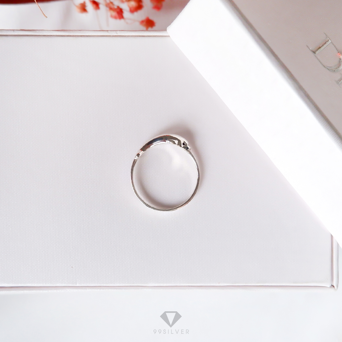 แหวนโลมาเดี่ยว แบบรุ่นเล็กเต็มตัว (คำสัญญา ความรัก ความซื่อสัตย์)