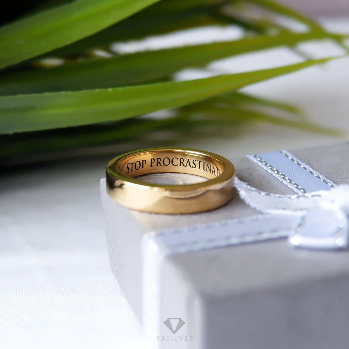 แหวนเงินแท้เคลือบทอง หน้ากว้าง 4 มิลลิเมตร ผิวเรียบเงาทรงแบน