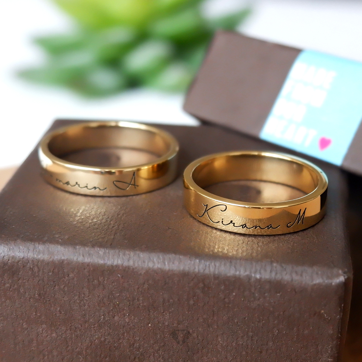 แหวนเงินแท้เคลือบทอง หน้ากว้าง 4 มิลลิเมตร ผิวเรียบเงาทรงแบน