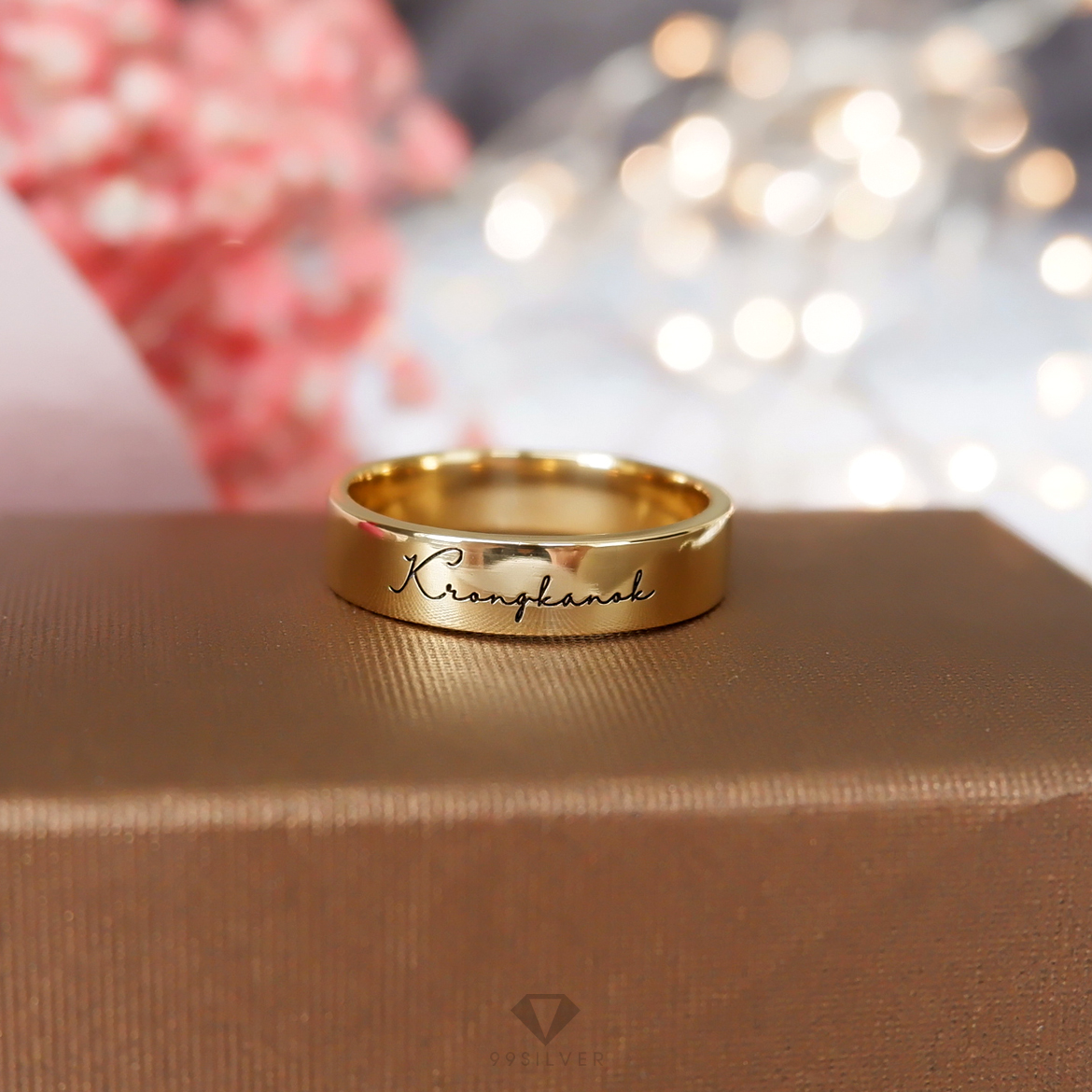 แหวนเงินแท้เคลือบทอง หน้ากว้าง 4 มิลลิเมตร ผิวเรียบเงาทรงแบน