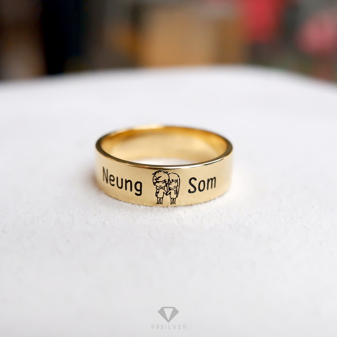 แหวนเงินแท้เคลือบทอง หน้ากว้าง 6 มิลลิเมตร ผิวเรียบเงาทรงแบน