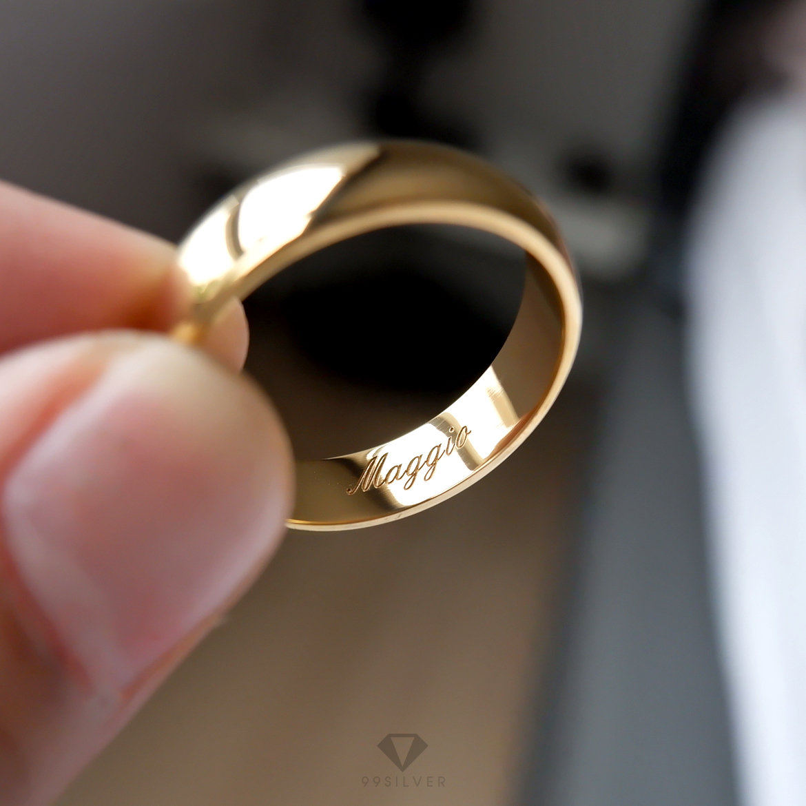 แหวนเงินแท้เคลือบทอง หน้ากว้าง 6 มิลลิเมตร ผิวเงาทรงโค้ง