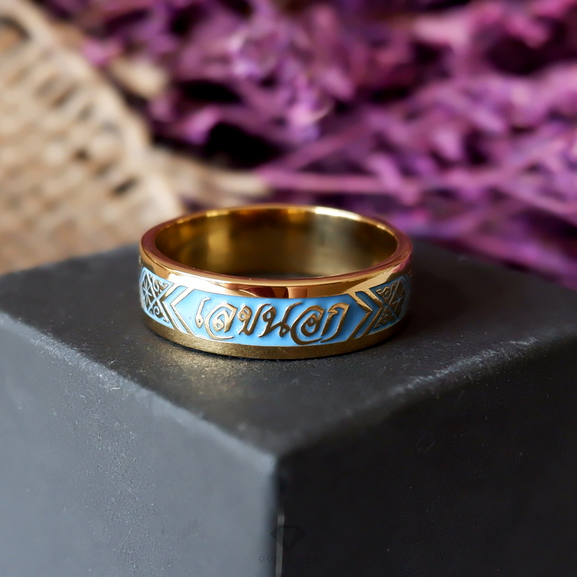 แหวนนามสกุลเงินแท้เคลือบทอง,พิ้งค์โกล,ไวท์โกล หน้า 6 มิลลิเมตร ผิวเรียบ พื้นหลังลงยา