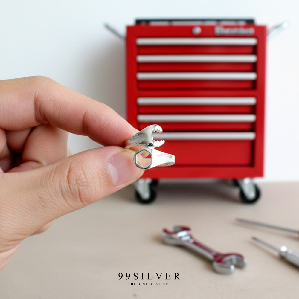 แหวนประแจ แปดเหลี่ยม ทำเหมือนประแจจริงๆ ตัวเรือนเงินแท้สวยงาม