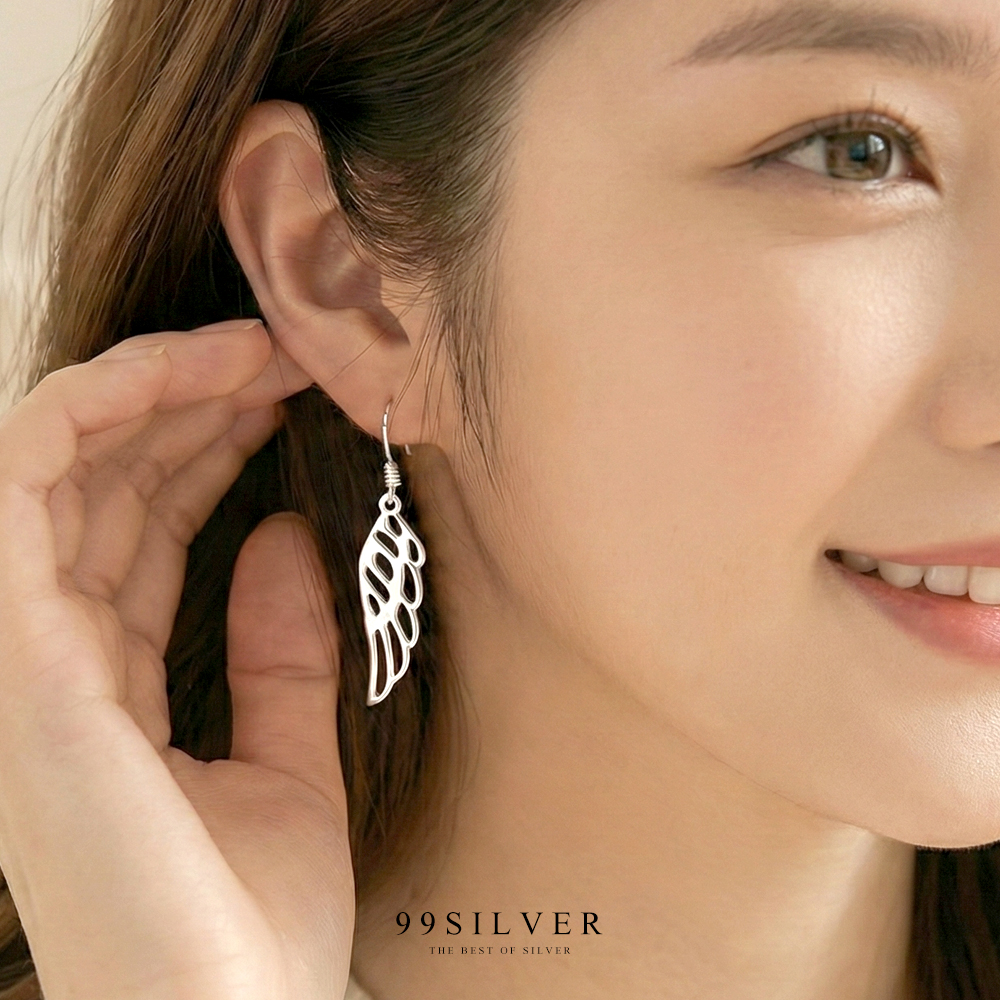 ต่างหูปีก Angle เงินแท้ทั้งชิ้น แกะลายปีกแบบเจาะโปร่ง ต่างหูเป็นทรงห้อย